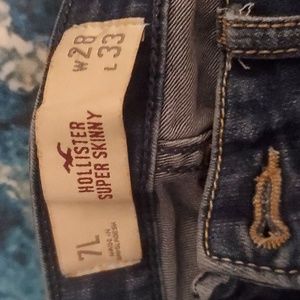 Hollister size 7 jeans long